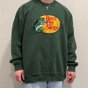 Bass Pro Shops Dark Green Crewneck Sweater